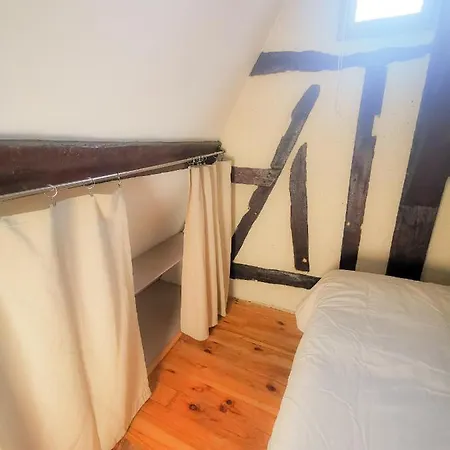 Loft Atypique Au Calme Avec Cour Privative Apartment Bourges Exterior photo