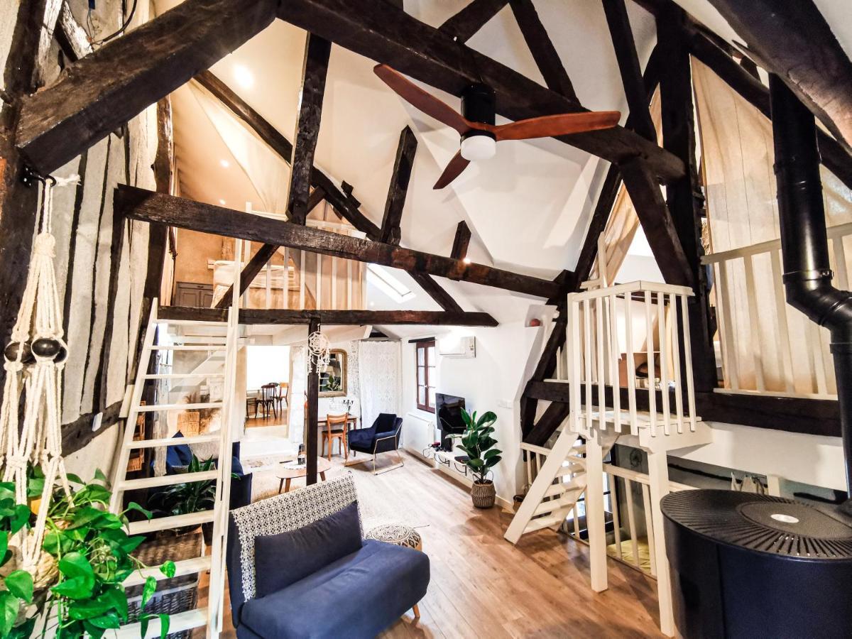 Loft Atypique Au Calme Avec Cour Privative Apartment