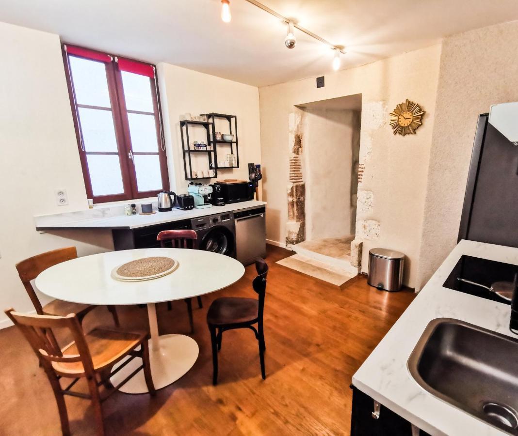 Loft Atypique Au Calme Avec Cour Privative